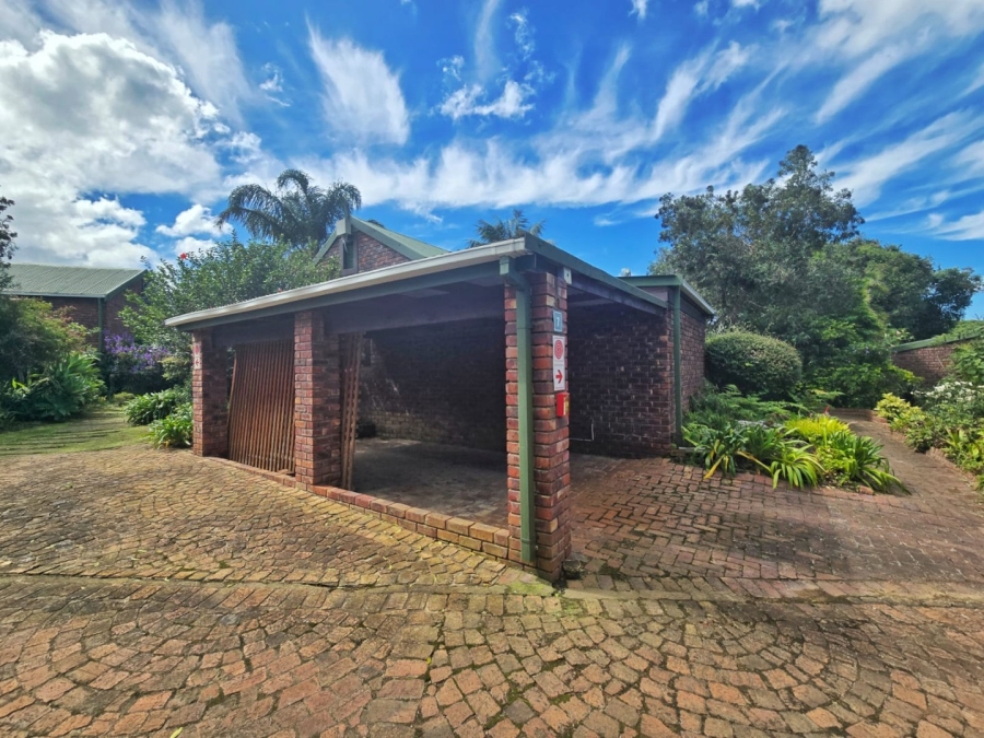 1 Bedroom Property for Sale in Hoekwil Western Cape